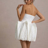 Dadizhimu High-End Sexy White Brae Skirt Women's Pendulum Decor U-Shaped Floral Dress