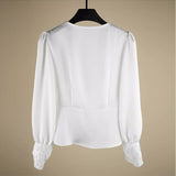 Dadizhimu White Temperament French Fascling Embroidery Lace V Collar Court Sleeve Soft Beauty Top Shirt