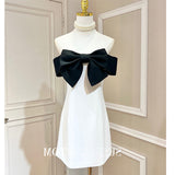 Dadizhimu Temperament Of The Black And White Bumpy Bow Word Shoulder Tidly Strapped Shoulder Tight Belt A-Word Dress Is Not Skinny