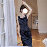 Dadizhimu Temperament Design Irregularly Slanted Shoulder-Speeled Thoracic Fish Bone Folded Open-Scrinkled And Forked-Sing-Faced Dress Dress Dress Dress