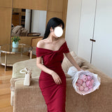 Dadizhimu Red French Champs-All Lys¨¦e Classic Shoulder Tea Dress High Waist Repair Body Scuffled Ass Bent Dress Woman