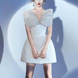 Dadizhimu Temperament Retro Minimalist Decorative Three-Dimensional Wing Dress High Sense Light Luxury Slingant Party Dress