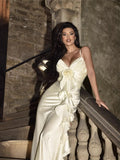 Dadizhimu Famous Sling Suit V Collared Back Ribbon Ribbon Dress Romantic Dating Island Beach Dress